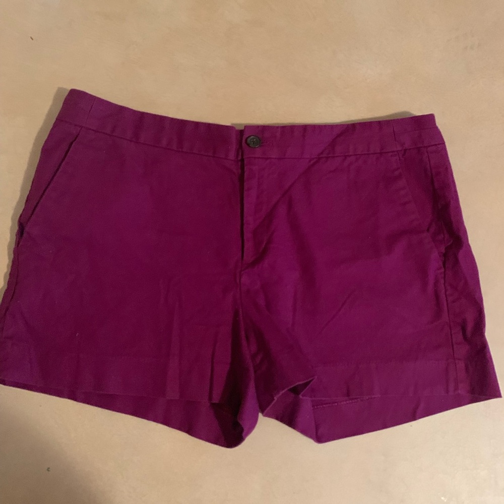 Banana Republic EUC purple Hampton fit shorts
